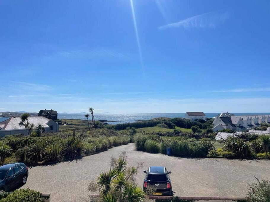 Lagoon View - Sea View- Pet Friendly - 2 Bed Apt - En-Suite Trearddur Esterno foto