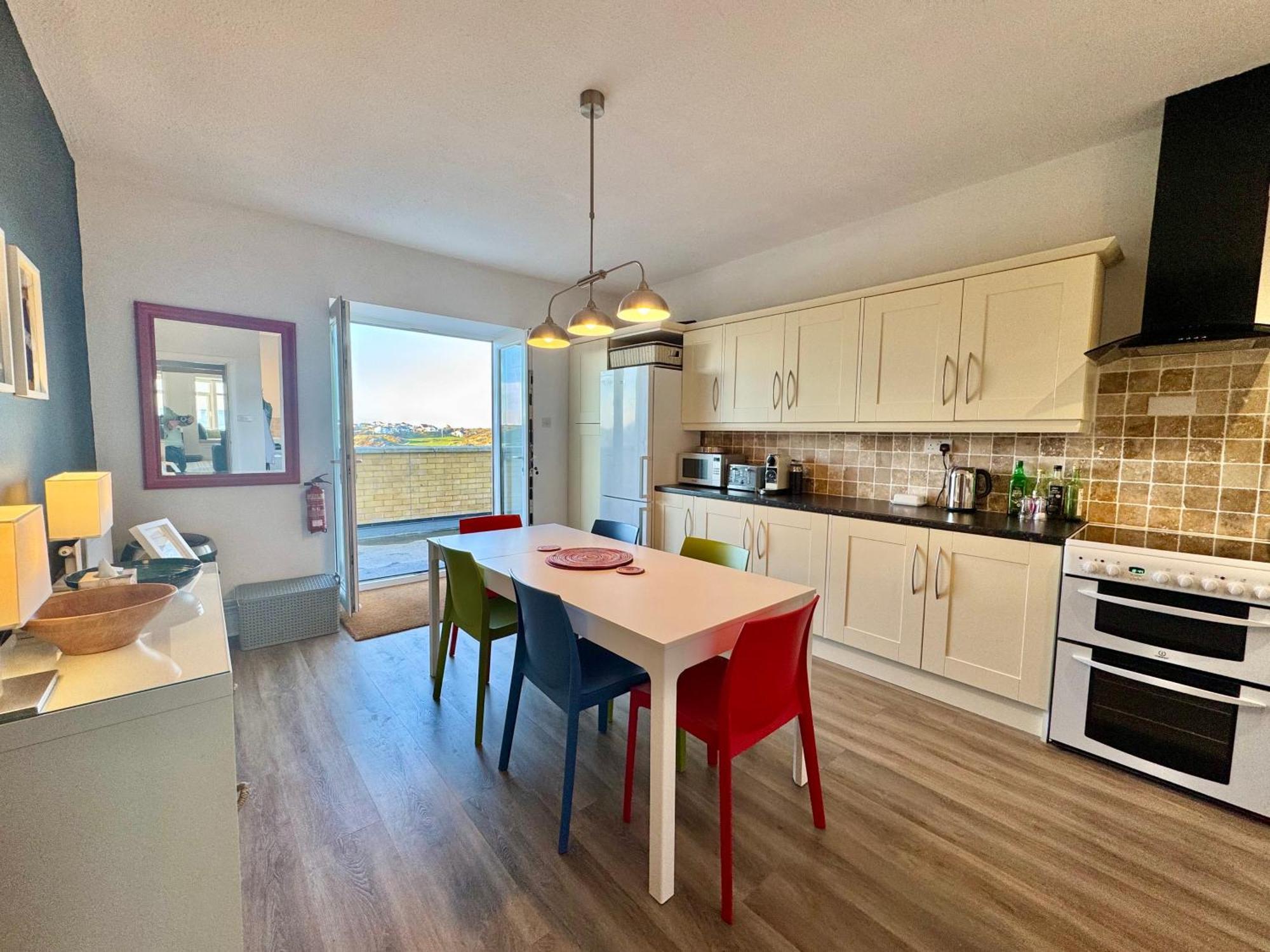 Lagoon View - Sea View- Pet Friendly - 2 Bed Apt - En-Suite Trearddur Esterno foto