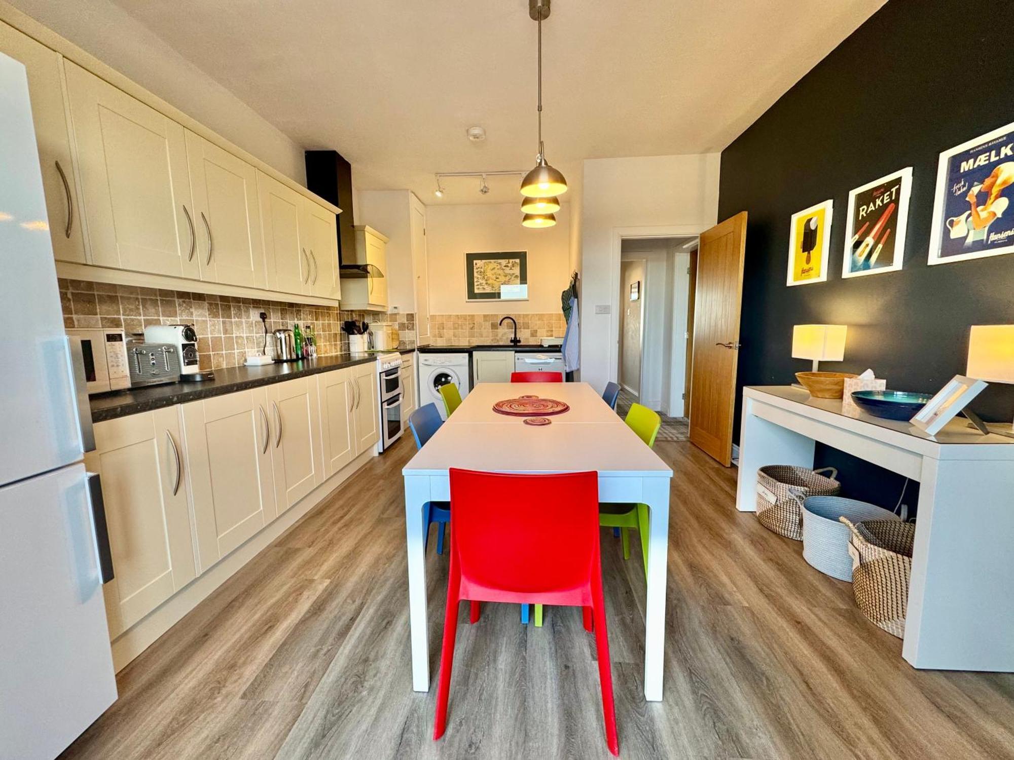 Lagoon View - Sea View- Pet Friendly - 2 Bed Apt - En-Suite Trearddur Esterno foto